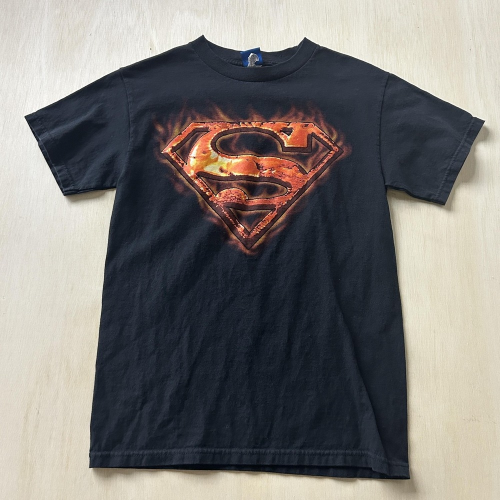 Superman Shirt Youth Small Black Flaming S Logo DC Comics Graphic Tee T-Shirt